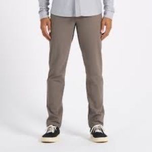 Vuori Meta Pant in Cocoa Size 34